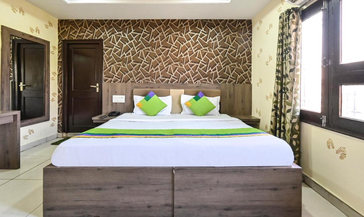 Treebo Siddharth Hotel Ádzsmir Kültér fotó